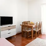Corner House Nazare