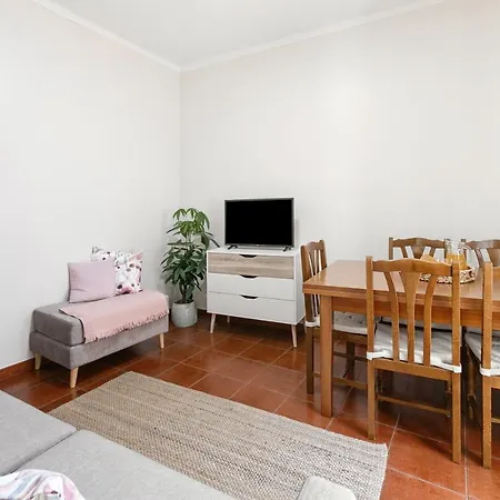 Апартаменты Corner House